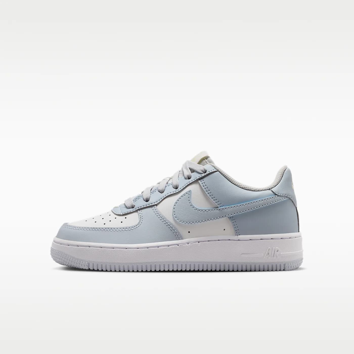 Nike Air Force 1, Platinum Tint/Alabaster/White/Aura