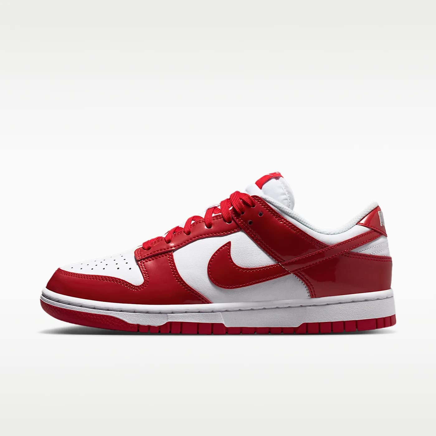 Nike Dunk Low SE "Gloss", White/White/Metallic Silver/University Red